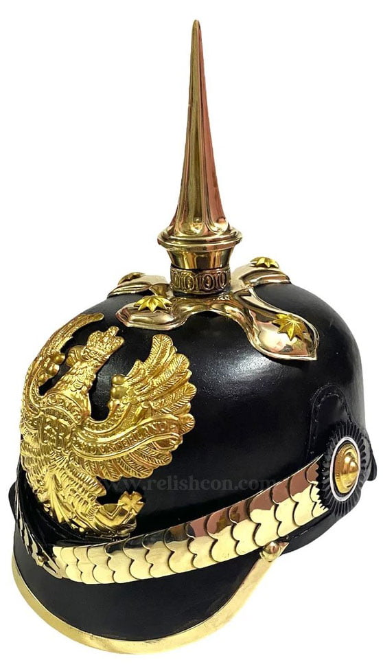 <span style="margin: 0px 0px 5px 0px; font-weight: 600;">R-1910</span><br />Cruciform-Spike Pickelhaube